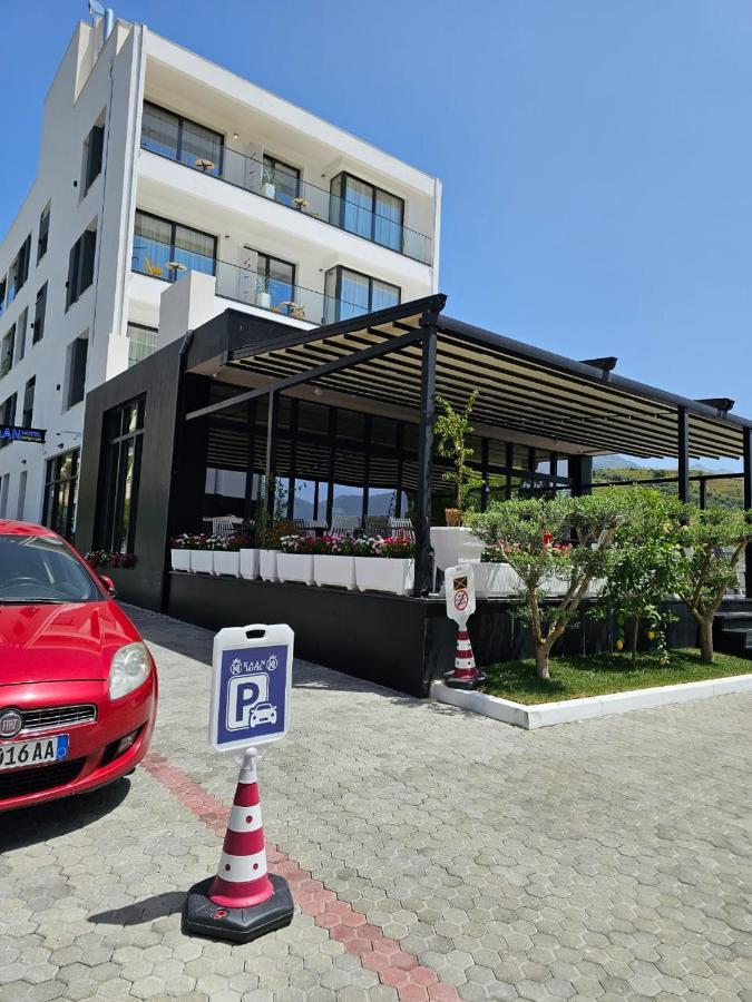 Kaan Hotel Radhimë Eksteriør billede